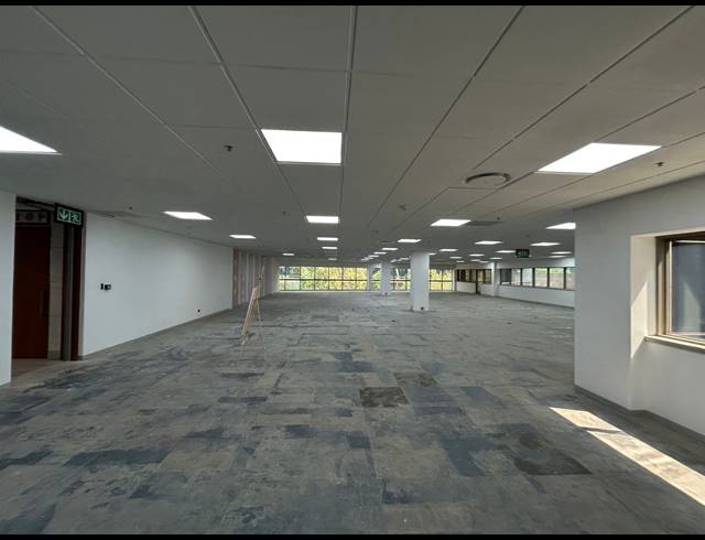 787M² OFFICE TO LET IN SANDTON CENTRAL